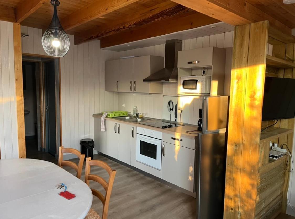 Auberge Des Etangs Roussent Kültér fotó
