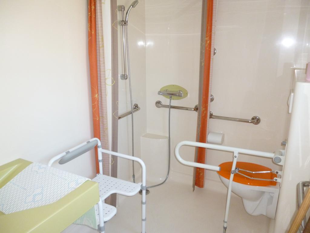 Auberge Des Etangs Roussent Kültér fotó