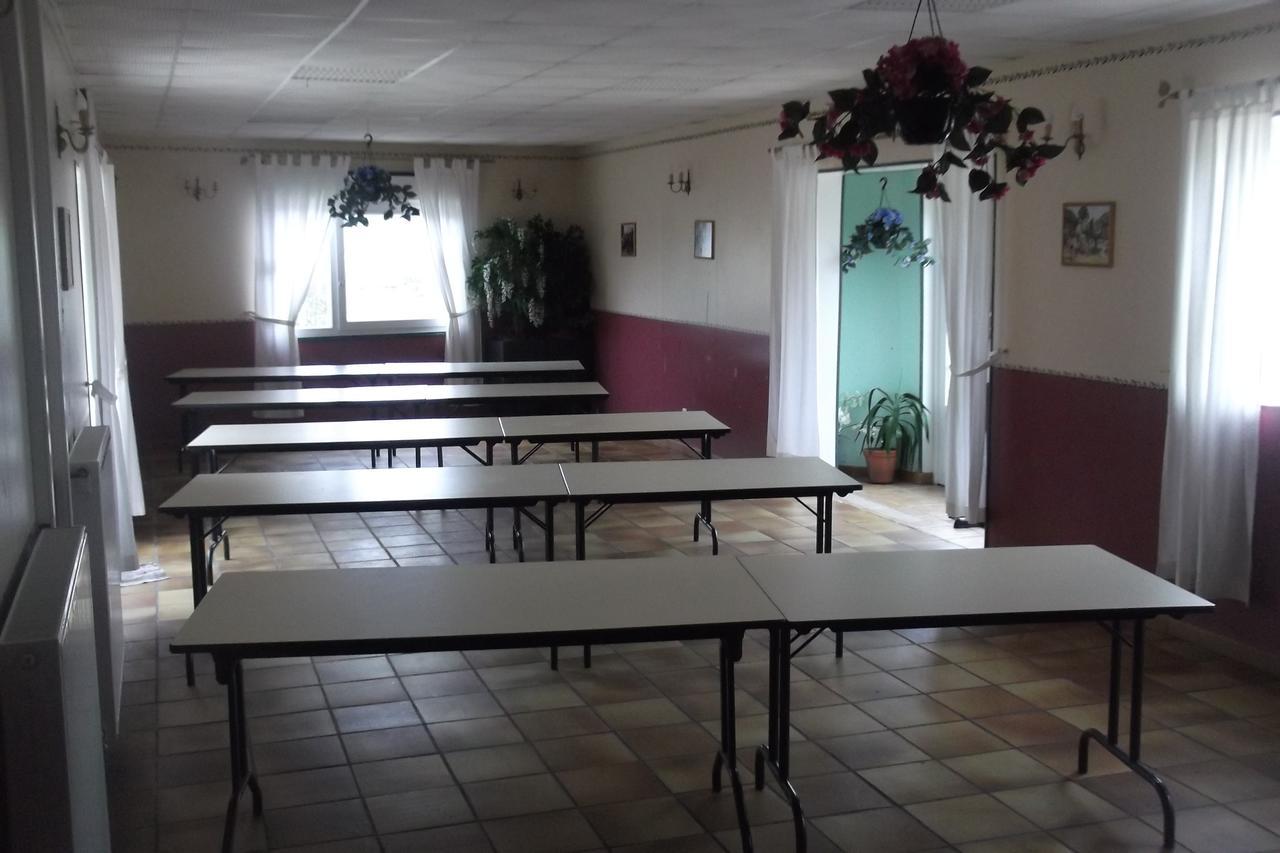 Auberge Des Etangs Roussent Kültér fotó
