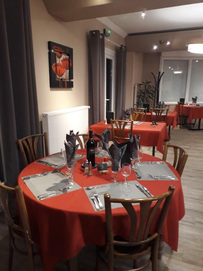 Auberge Des Etangs Roussent Kültér fotó